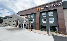 La Quinta Inn By Wyndham Columbia Ne / Fort Jackson